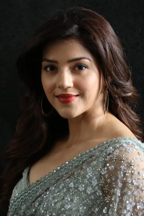 Mehreen Pirzada in Traditional Green Saree Sleeveless Blouse